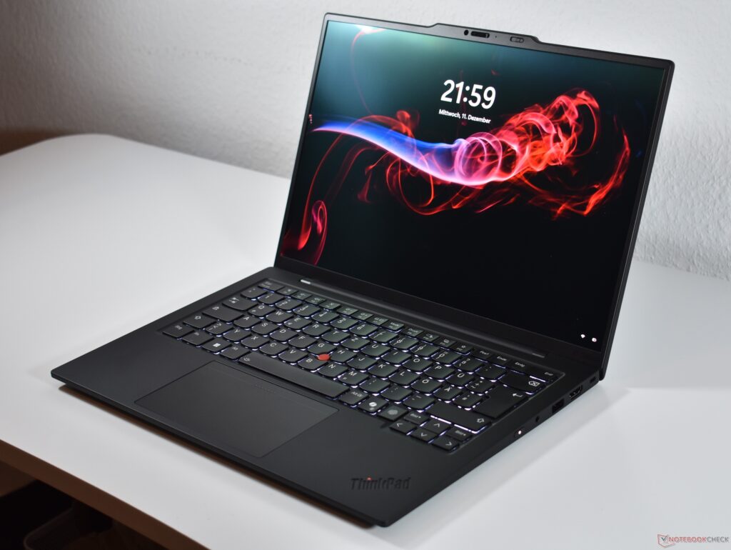 Lenovo ThinkPad X1 Carbon Gen 13 /1TB