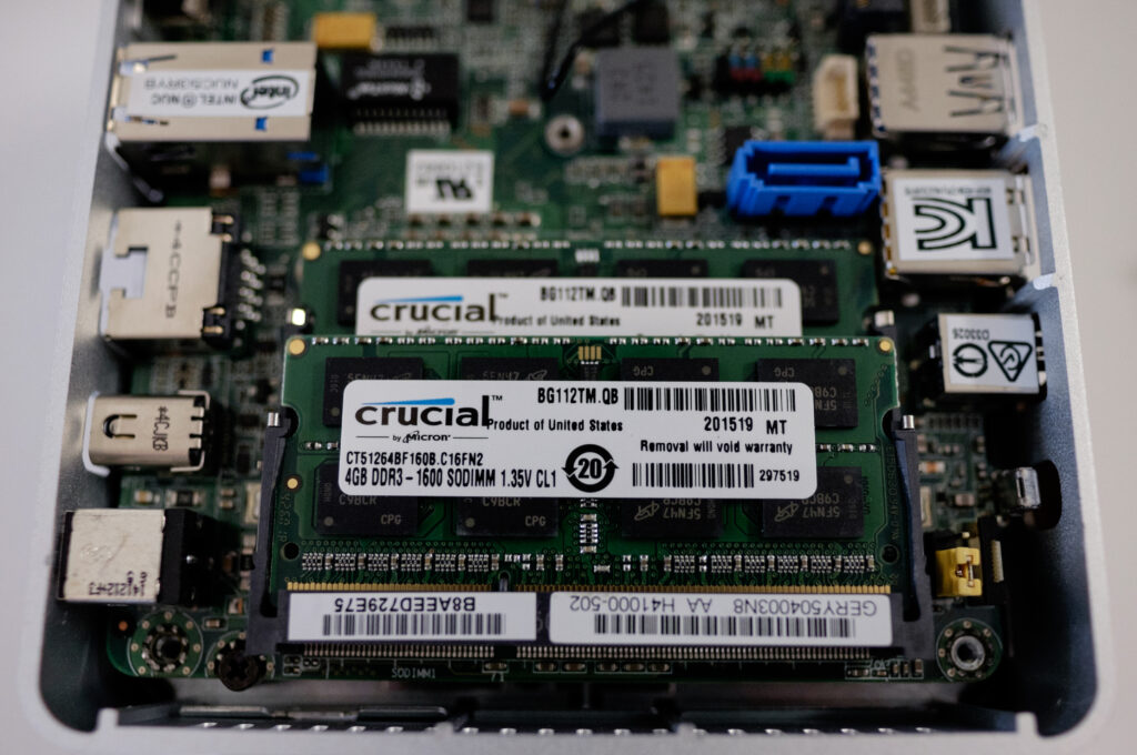 Intel NUC 14 Pro Ultra