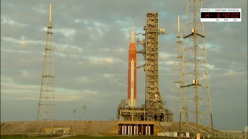 Crucial Rocket 4 Plus 2026
