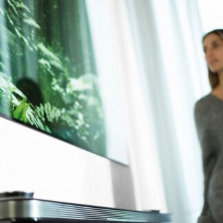 LG Signature OLED M5 Wireless