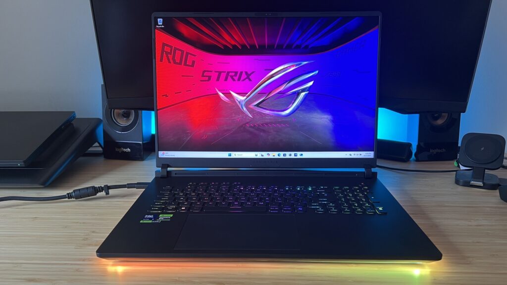 ASUS ROG Strix Scar 18