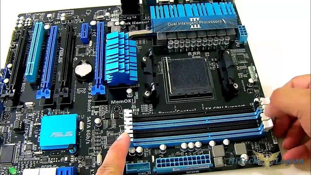 ASUS m18 R2 Pro