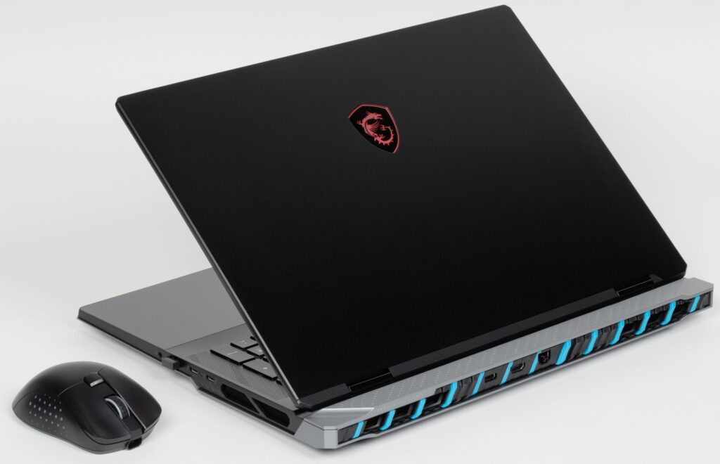 MSI Titan 18 HX AI