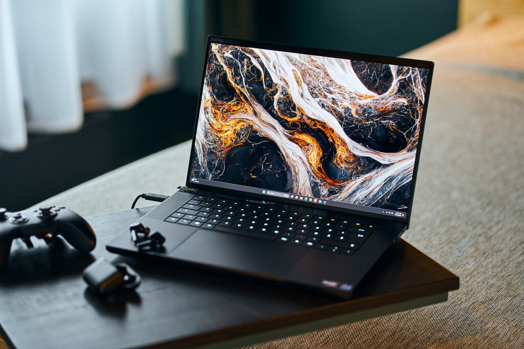 Razer Blade 16 OLED Pro