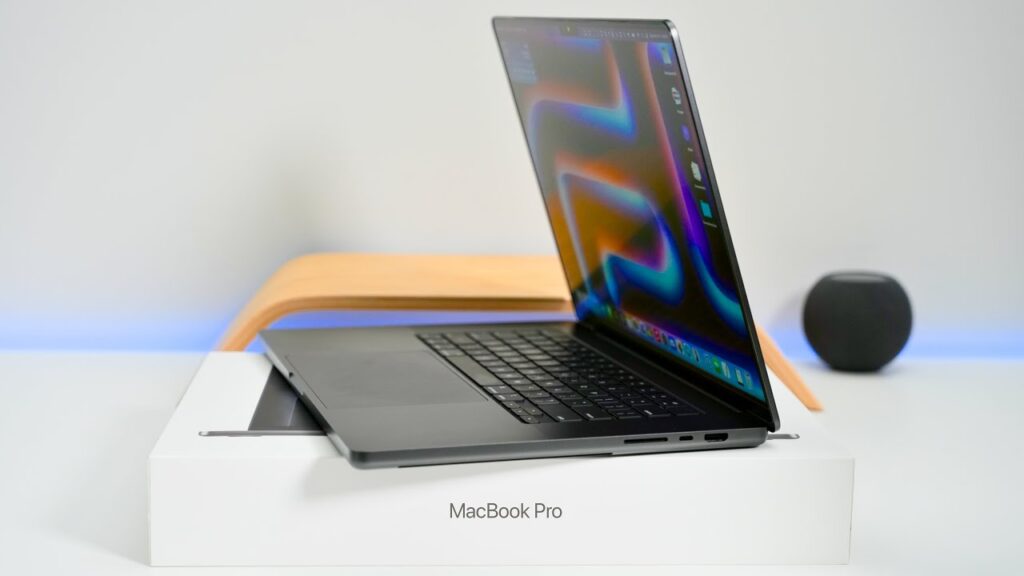 Apple MacBook Pro M4 Max 2026