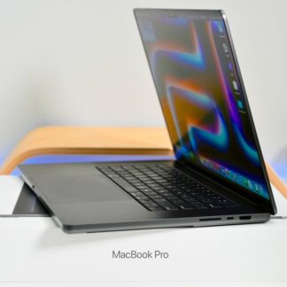 Apple MacBook Pro M4 Max 2026