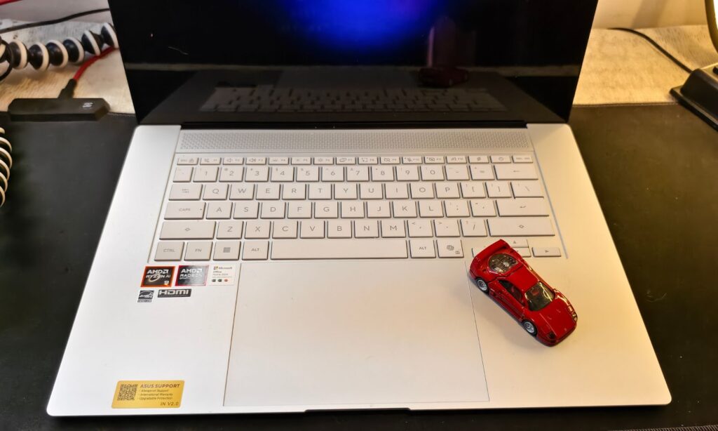 ASUS Zenbook S 16 OLED
