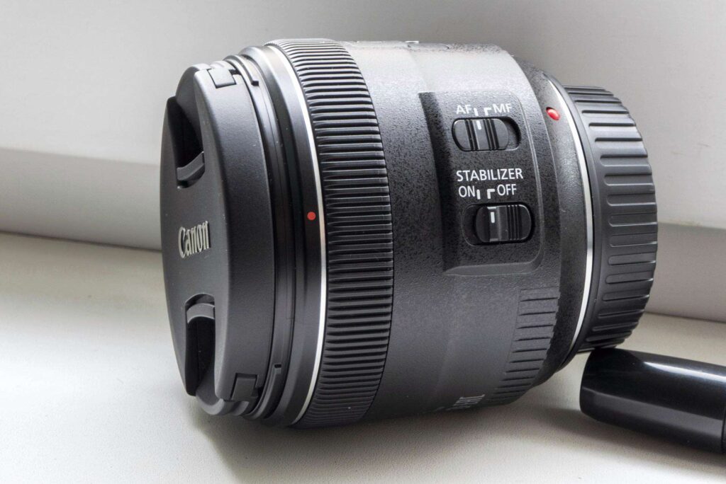 Canon 35mm f/1.2 Art Ultra