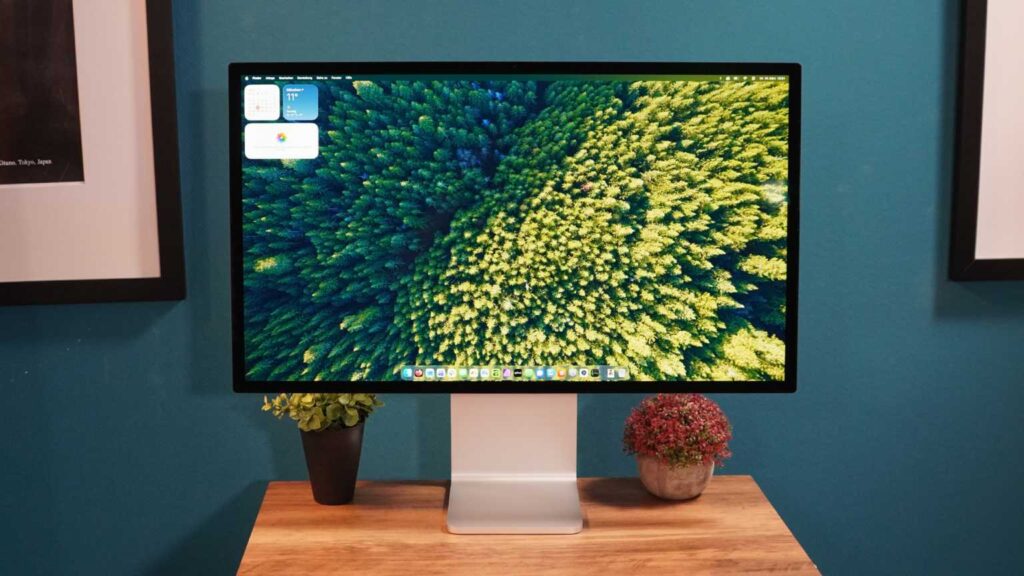 Apple Studio Display Max