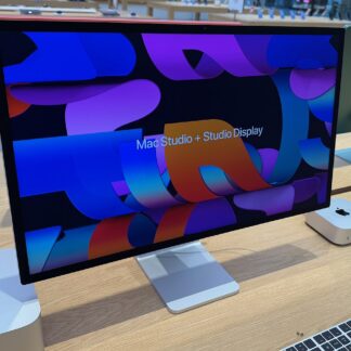 Apple Studio Display Max