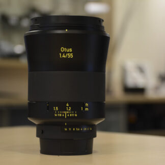 Zeiss Otus 55mm f/1.4 Pro