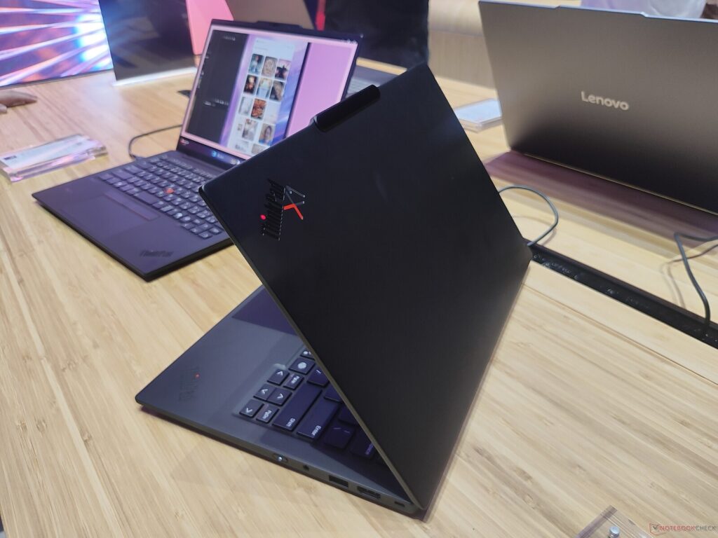 Lenovo ThinkPad Carbon Gen 13 2026