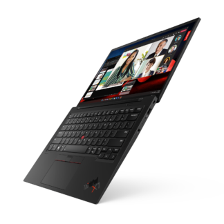 Lenovo ThinkPad Z16 Gen 3 Ryzen AI 9 HX 370 / RX 7700S / 32GB / 1TB
