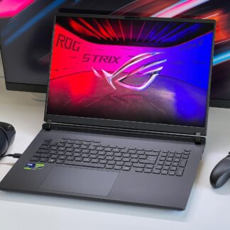 ASUS ROG Strix Scar 18 RTX 5090 / 64GB / 4TB