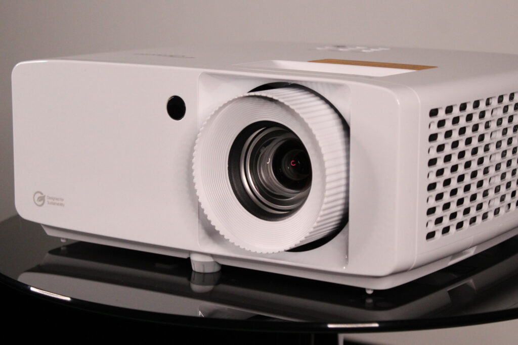 Optoma UHZ66