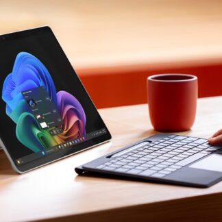 Microsoft Surface Pro 12 for Business Core Ultra 7 / 32GB / 1TB Negro
