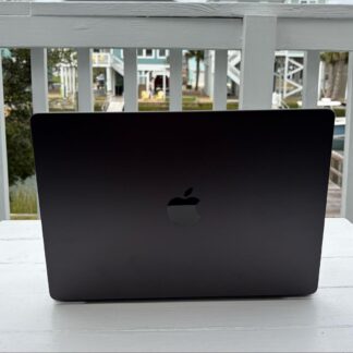 Apple MacBook Pro 14 M5 / 32GB / 1TB Space Black