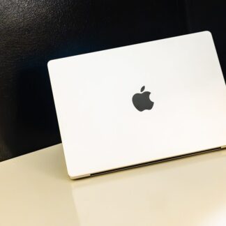 Apple MacBook Pro 14 M5 Max / 64GB / 2TB Negro Espacial