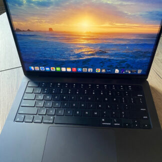Apple MacBook Pro 14 M5 / 32GB / 2TB Silver