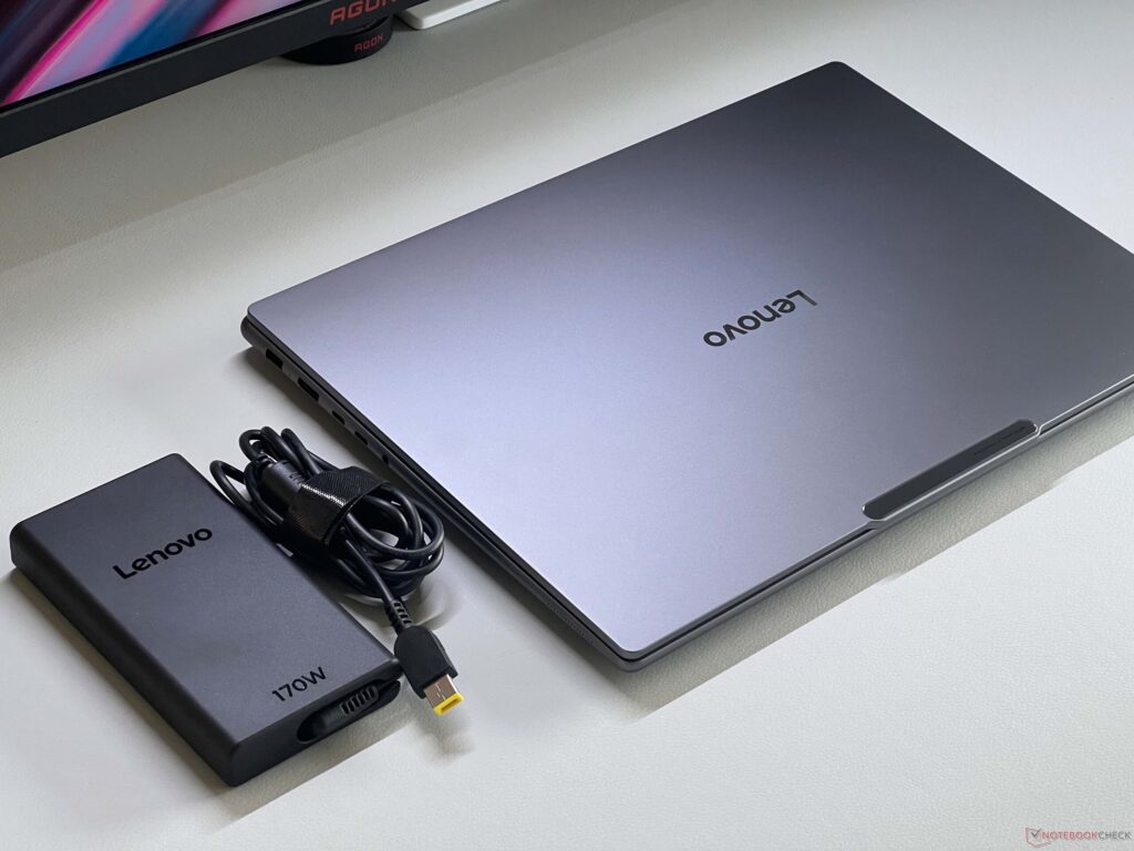 Lenovo Yoga Pro 9i 16 RTX 5060 / 32GB / 1TB