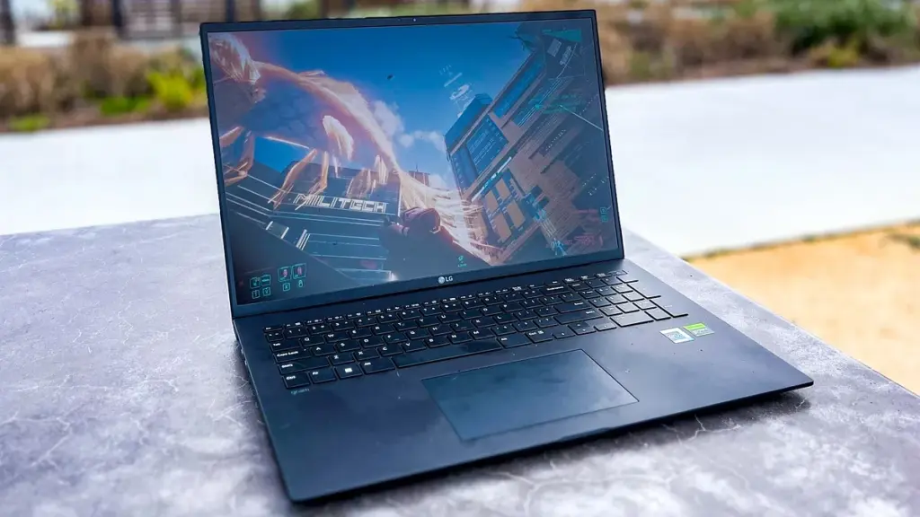 LG Gram Pro 17 RTX 5050 / 32GB / 2TB