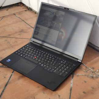 Lenovo ThinkPad P16 Gen 3 RTX 4000 Ada / 64GB / 2TB