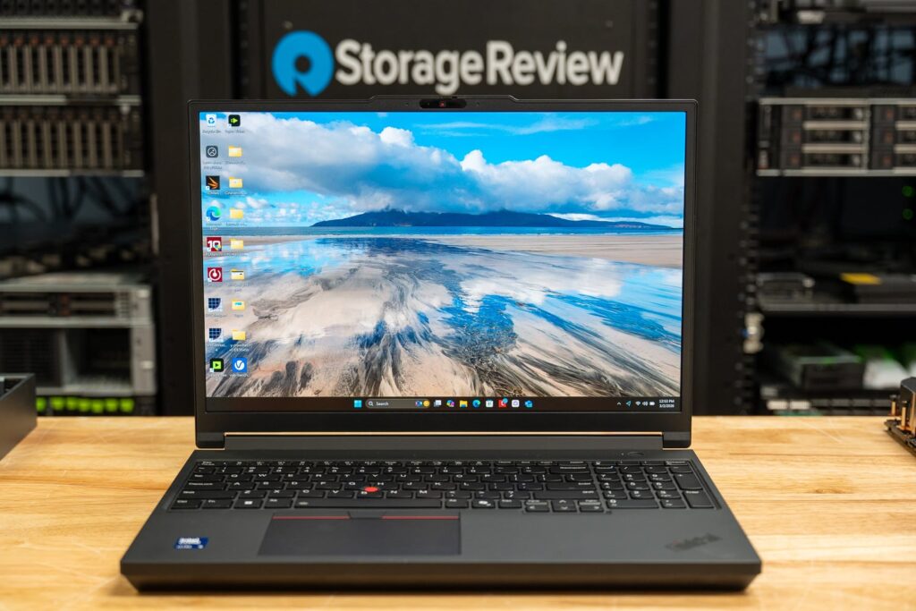 Lenovo ThinkPad P16 Gen 3 RTX 5000 Ada / 64GB / 4TB