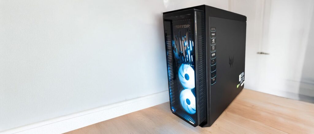 Acer Predator Orion 7000 RTX 5080 / 32GB / 2TB