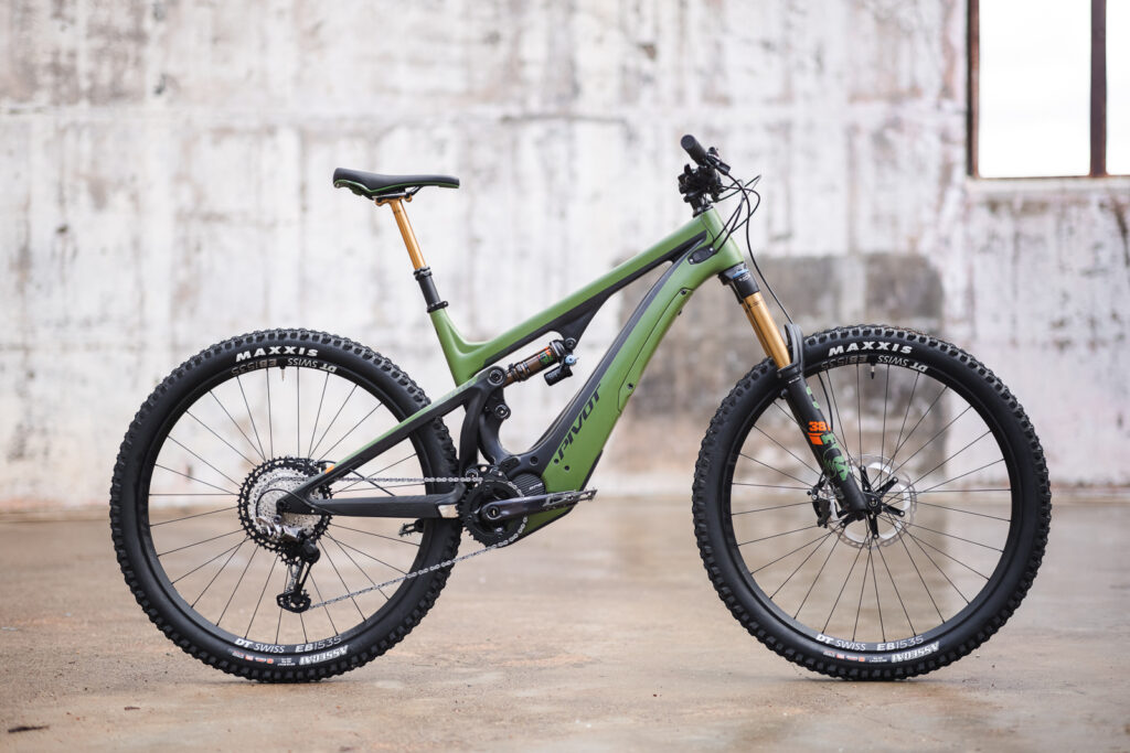 Pivot Shuttle SL Team XTR L