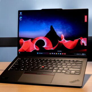 Lenovo ThinkPad X1 Carbon Gen 12 Core Ultra 5 125U / 64GB / 1TB