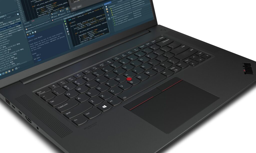 Lenovo ThinkPad P1 Gen 7 Core Ultra 9 185H RTX 3000 Ada / 64GB / 2TB
