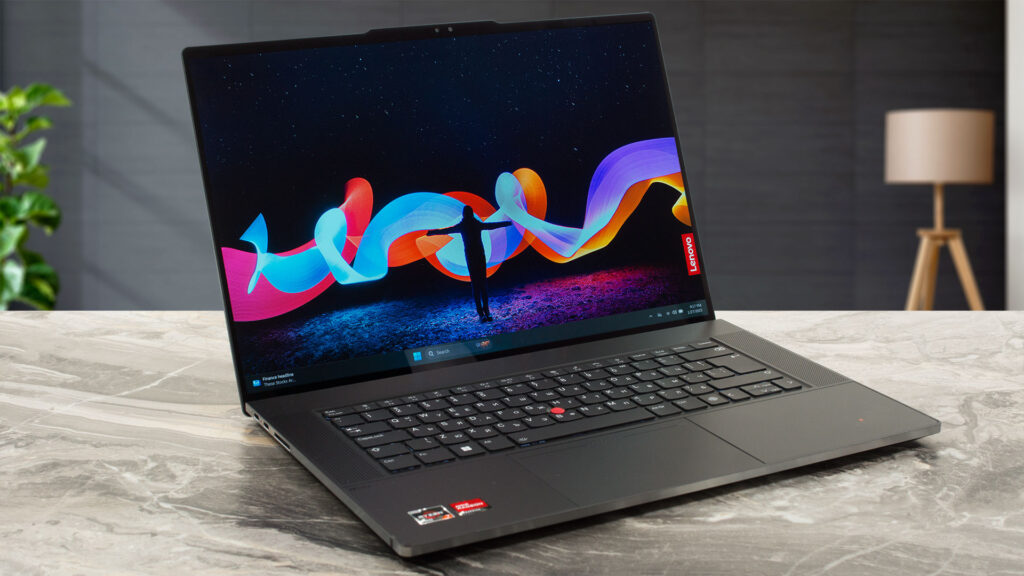 Lenovo ThinkPad Z16 Gen 2 Ryzen 7 PRO 7840HS / 16GB / 2TB