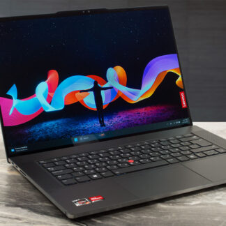 Lenovo ThinkPad Z16 Gen 2 Ryzen 7 PRO 7840HS / 16GB / 2TB