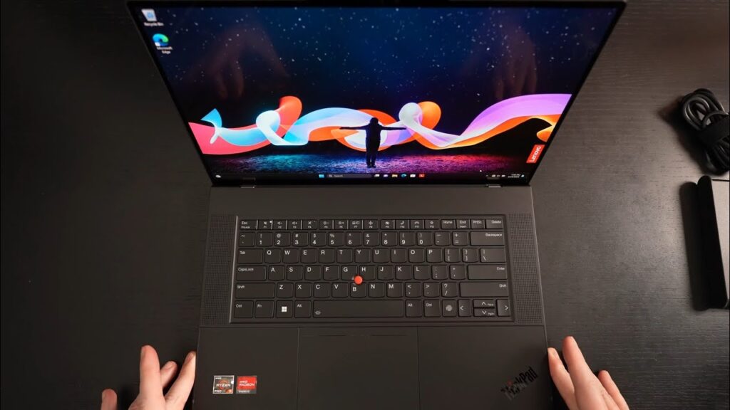 Lenovo ThinkPad Z16 Gen 2 Ryzen 7 PRO 7840HS / 32GB / 512GB