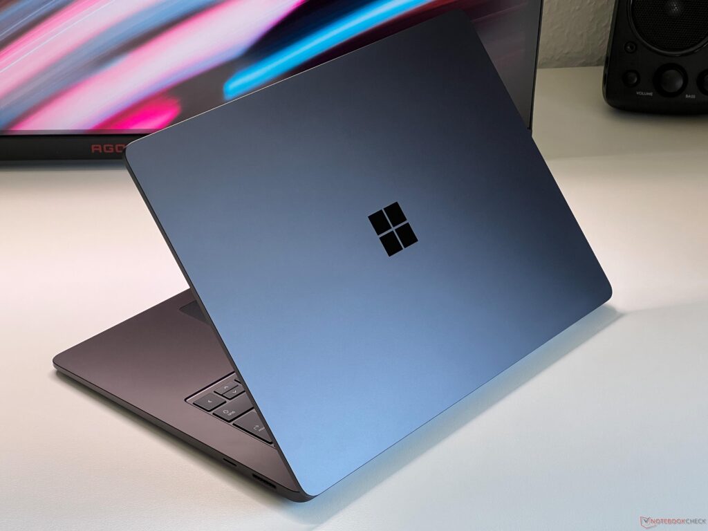 Microsoft Surface Laptop 6 for Business 15 Ultra 7 165H / 64GB / 32GB / 1TB