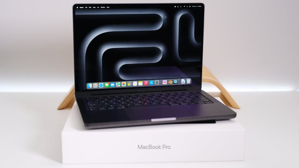 Apple MacBook Pro 14 M3 Max 96GB / 2TB Negro Espacial