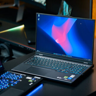 Lenovo Legion Pro 5i Gen 9 Core i7-14650HX RTX 4070 / 32GB / 2TB