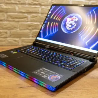MSI Raider GE78 HX Core i9-14900HX RTX 4090 / 64GB / 2TB