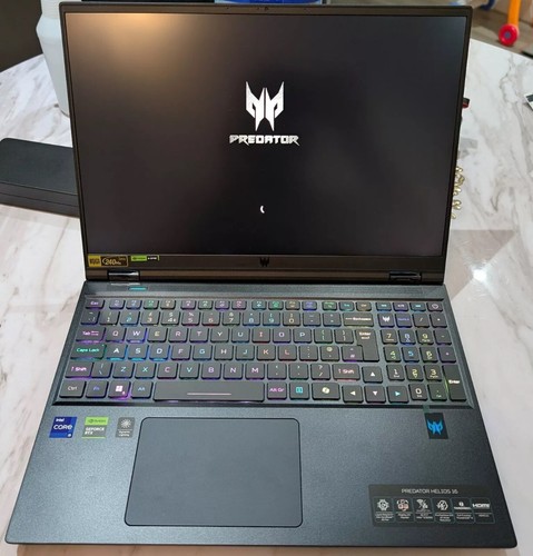 Acer Predator Helios 16 Core i9-14900HX RTX 4080 / 64GB / 4TB