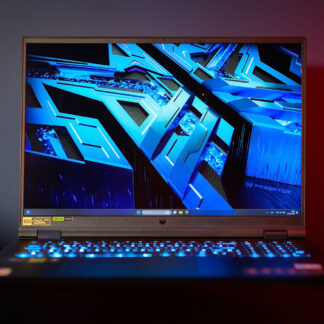 Acer Predator Helios 18 Core i9-14900HX RTX 4090 / 32GB / 1TB
