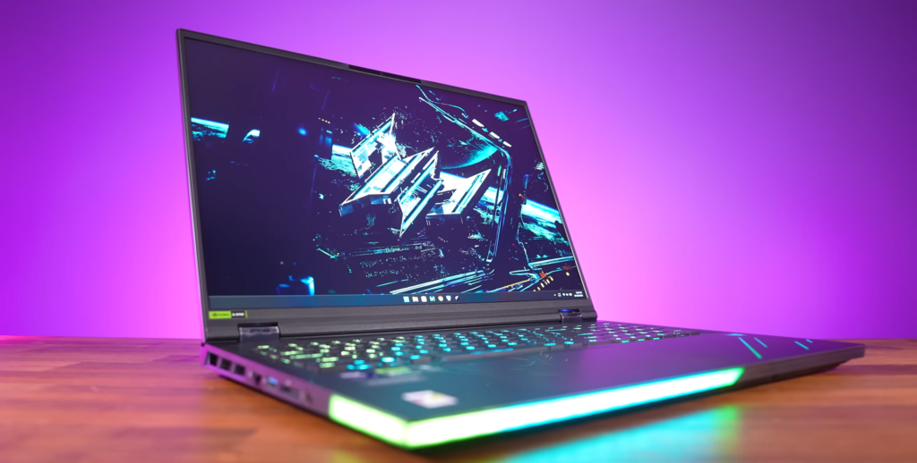 Acer Predator Helios 18 Core i9-14900HX RTX 4080 / 32GB / 2TB