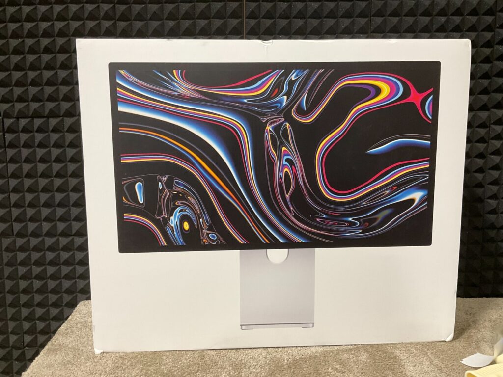 Apple Studio Display Nano-textura + Montura VESA