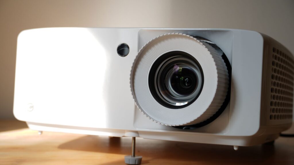 Optoma UHZ66 4K Laser