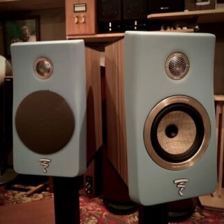 Focal Kanta No1 + stands (pair) Oak