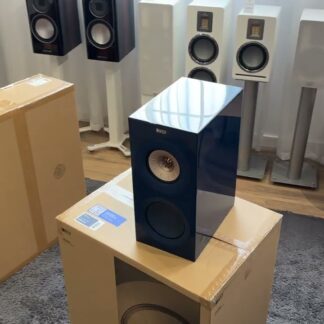 KEF R3 Meta (pair) Walnut