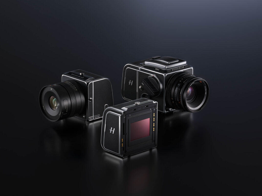 Hasselblad 907X & CFV 100C