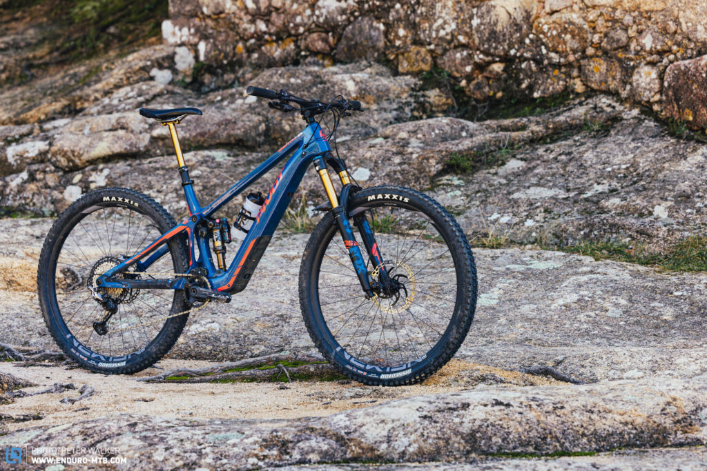 Pivot Shuttle SL Pro X01 Size M
