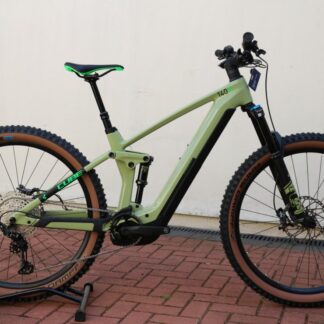 Cube Stereo Hybrid 140 HPC SLT 750 Size S