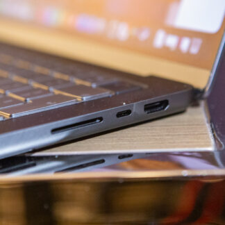 Apple MacBook Pro 14 M5 M5 Pro / 48GB / 2TB Plata