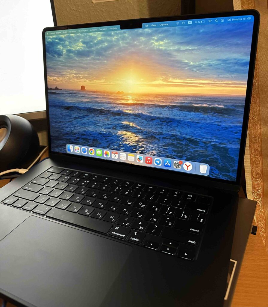 Apple MacBook Air 15 M4 M4 / 32GB / 2TB Gris Espacial